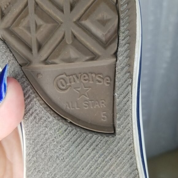 White Converse All-Star Chuck Taylor Low-top Classic Tennis Shoes Woman's Sz7 - Picture 7 of 8